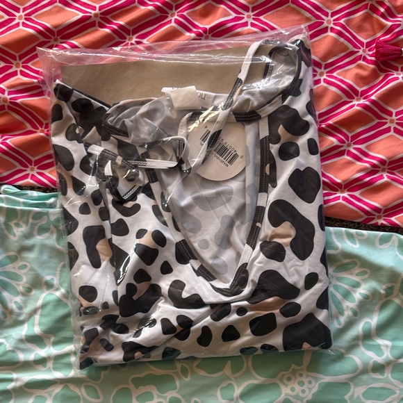 3 Women’s Swim Coverups- Lightweight Beach Tunic - Picture 4 of 4